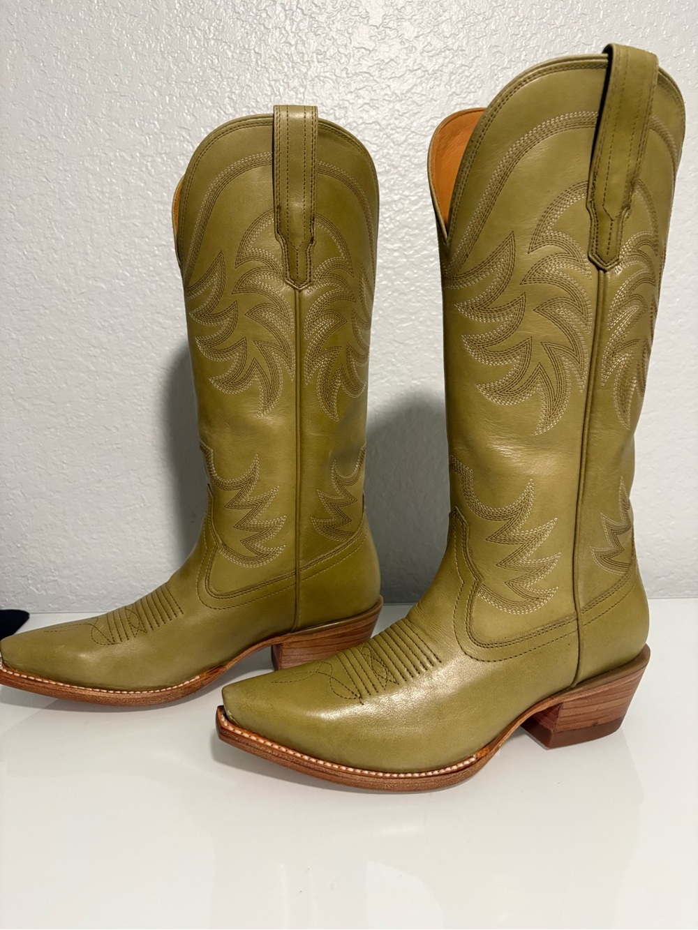Tecovas Annie Light Sage Leather Cowboy Boots - size 6 - Picture 7 of 10